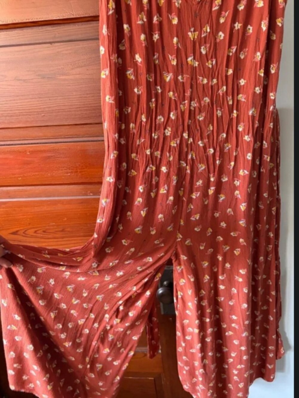 Billabong Floral Jumpsuit Women’s Size Large Burnt Orange Yellow